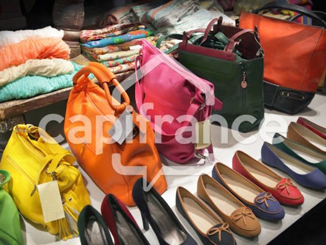 Local Commercial vente à Saintes-Maries-de-la-Mer, Bouches-du-Rhône