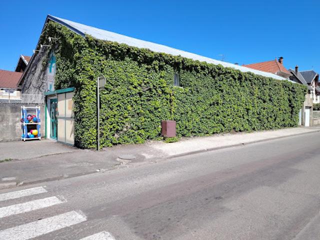Local Commercial vente à Dijon, Athée