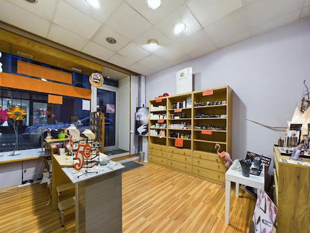 Local Commercial vente à Châteaulin, Bretagne