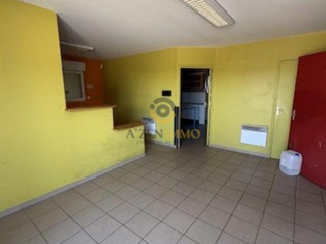 Local Commercial vente à Bressuire, Moutiers-sous-chantemerle