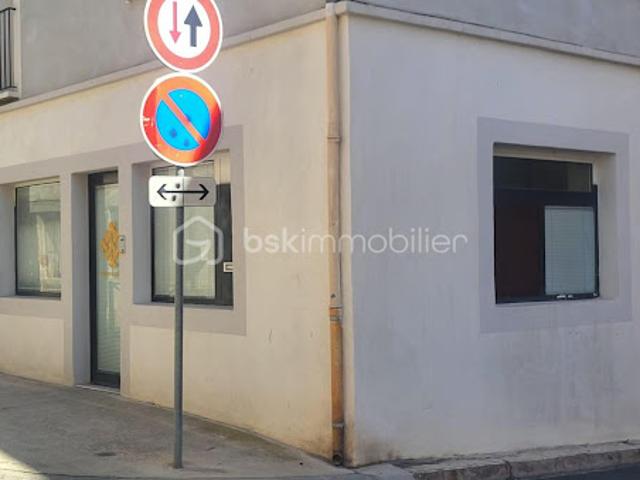 Local Commercial vente à Béziers, Cazouls-lès-béziers