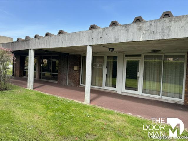 Local Commercial vente à Rambouillet, Maurepas