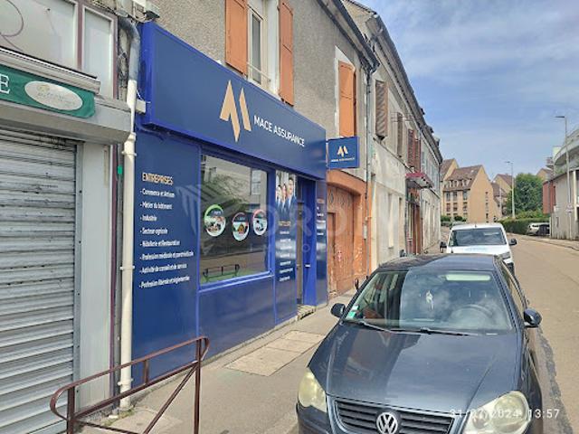 Local Commercial vente à Auxerre
