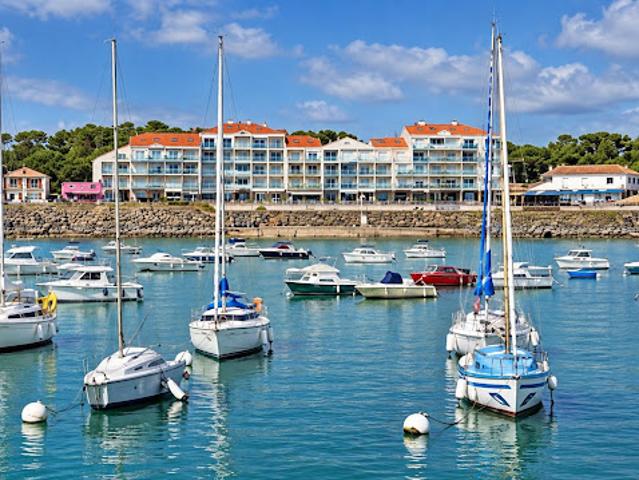 Local Commercial vente à Les Sables-d'Olonne, Jard-sur-mer