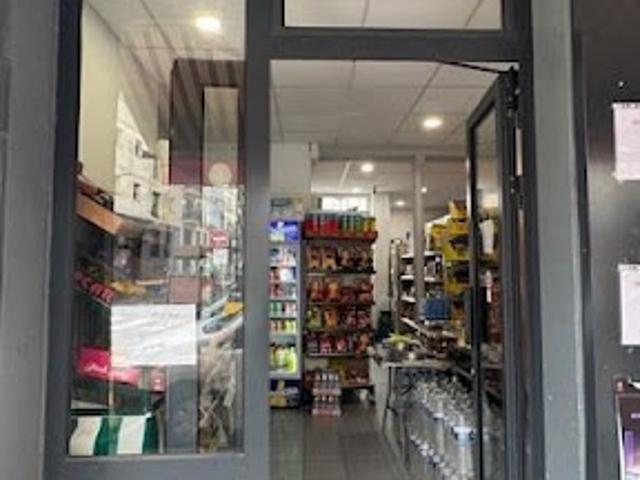Local Commercial vente à Saint-Denis, Île-de-France