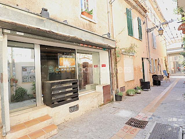 Local Commercial vente à Arrondissement de Draguignan, Saint-raphaël