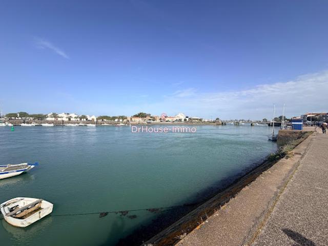 Local Commercial vente à Les Sables-d'Olonne, Saint-gilles-croix-de-vie