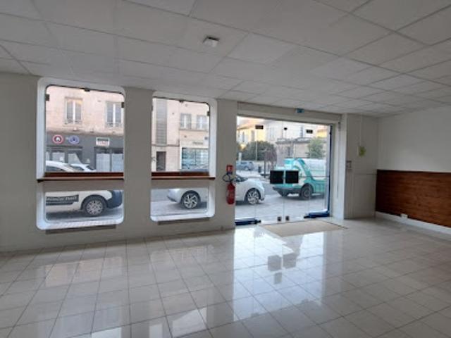 Local Commercial vente à Soissons