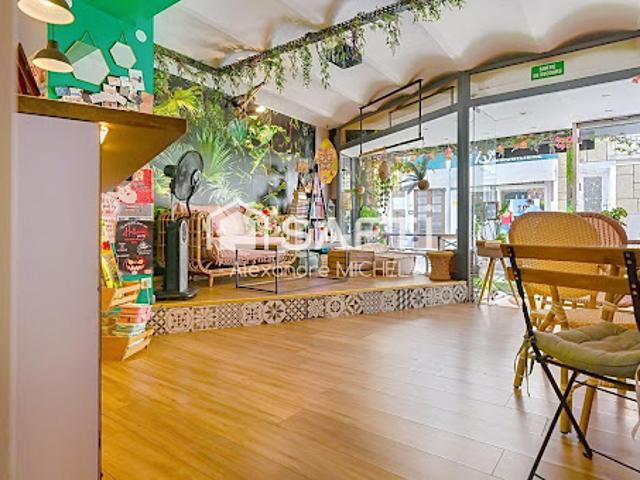 Local Commercial vente à Arrondissement de Toulon, Saint-cyr-sur-mer