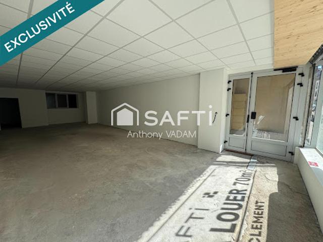 Local Commercial vente à Salins-les-Bains, Jura