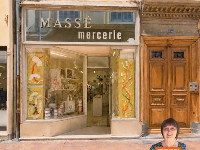 Local Commercial vente à Puech du Teil, Nîmes