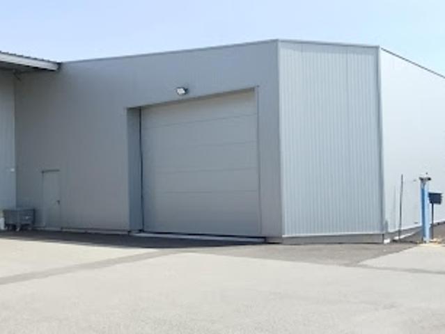 Local Commercial vente à Saint-Donat-sur-l'Herbasse, Drôme