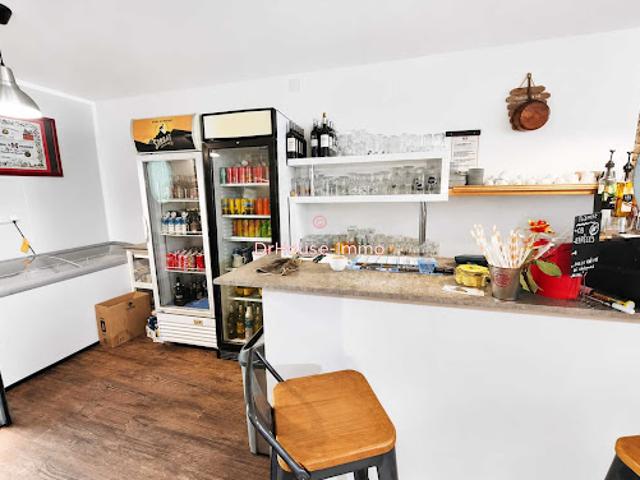Local Commercial vente à Oloron-Sainte-Marie, Laruns