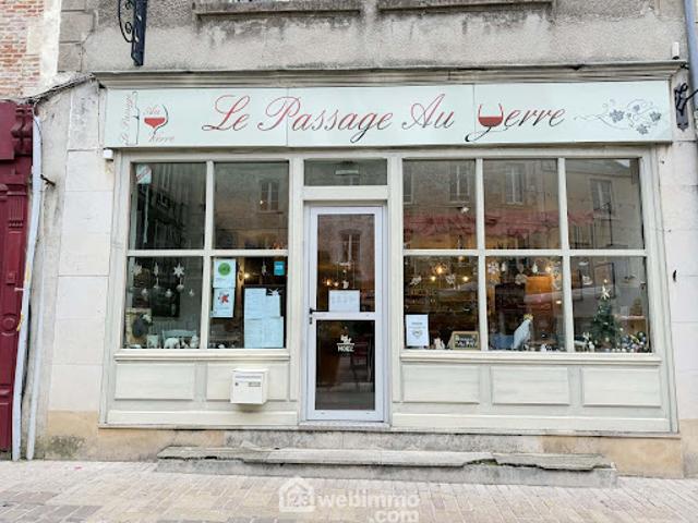 Local Commercial vente à Saint-Marcel, Laon