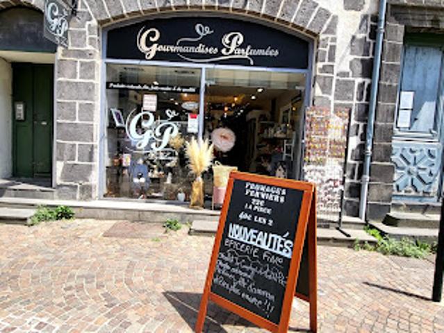 Local Commercial vente à Riom