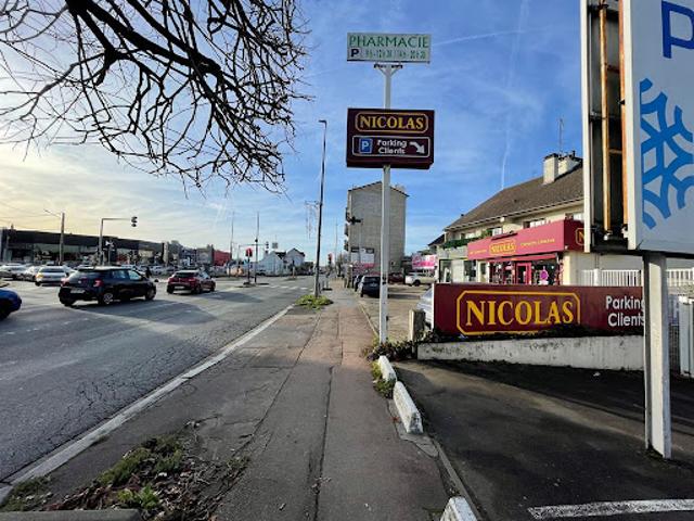 Local Commercial vente à France métropolitaine, Chelles