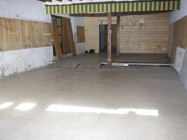 Local Commercial vente à Auch, Vic-fezensac