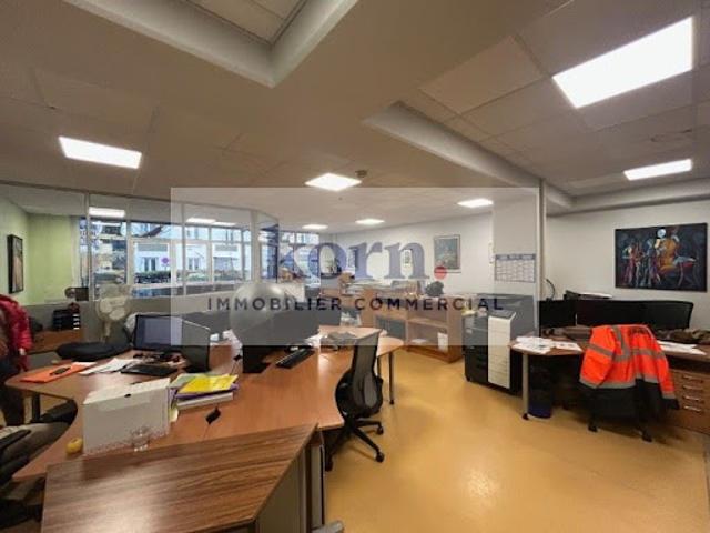 Local Commercial vente à Nanterre, Levallois-perret