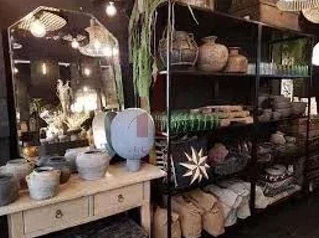 Local Commercial vente à Fontainebleau