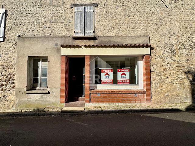 Local Commercial vente à Étampes, Méréville