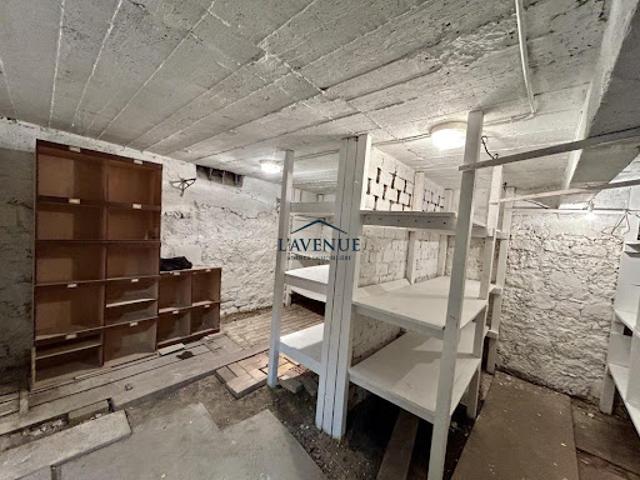Local Commercial vente à Paris, Île-de-France