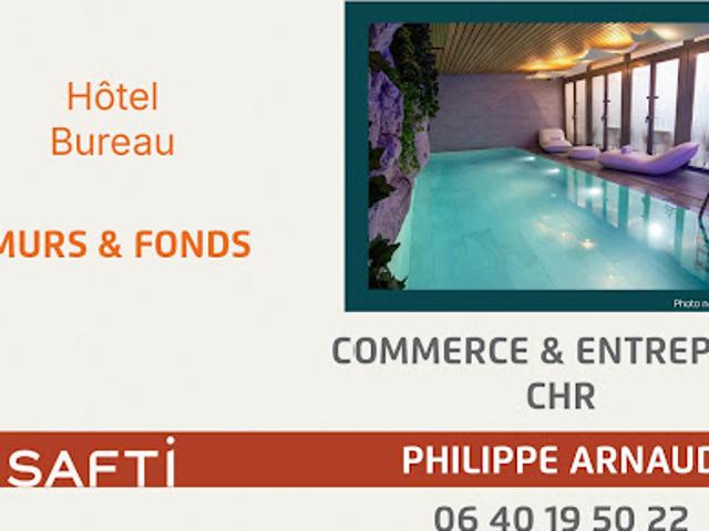 Local Commercial vente à Les Sables-d'Olonne, Château-d'olonne