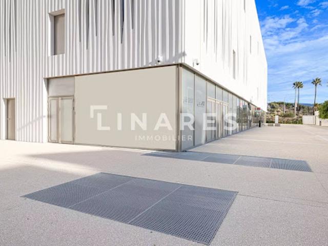 Local Commercial vente à France métropolitaine, La Ciotat