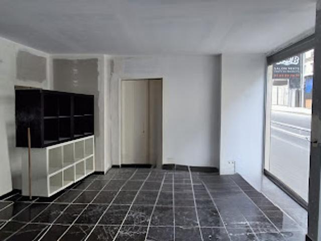 Local Commercial vente à Paris, Île-de-France