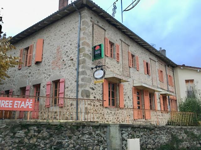 Local Commercial vente à Rochechouart, Saint-junien