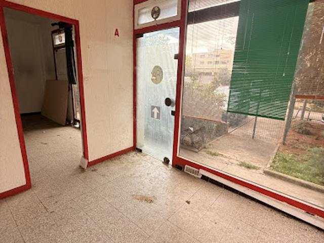 Local Commercial vente à Nîmes