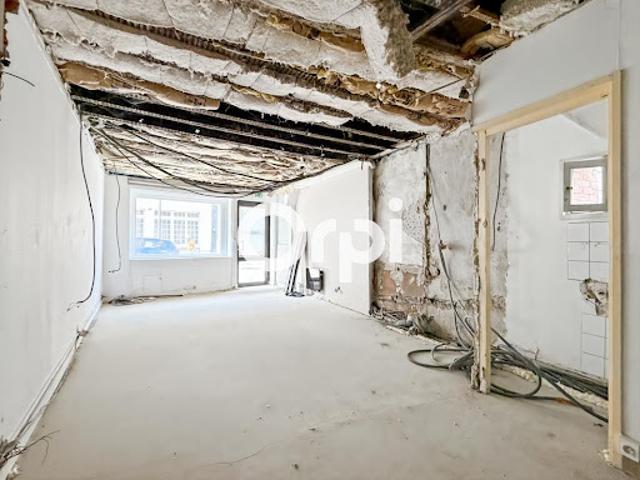 Local Commercial vente à Sainte-Foy-l'Argentière, Rhône