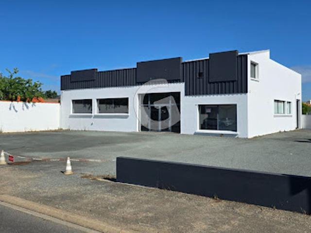 Local Commercial vente à Les Sables-d'Olonne, Jard-sur-mer
