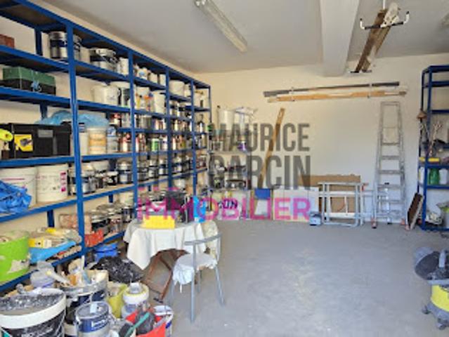 Local Commercial vente à Avignon