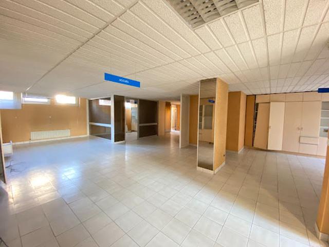 Local Commercial vente à Laon