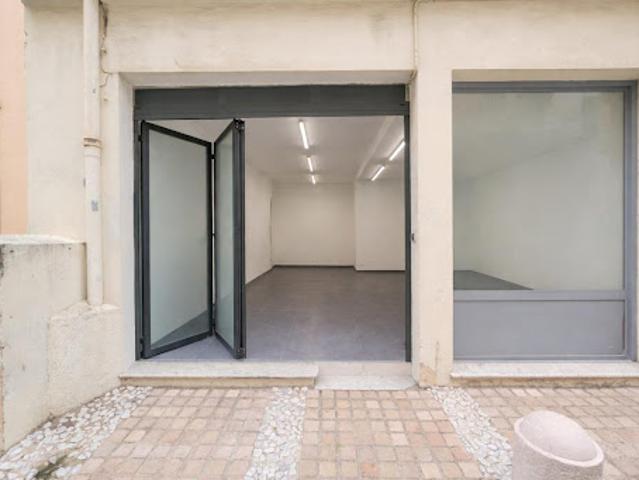 Local Commercial vente à Nice, Beausoleil