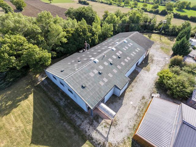 Local Commercial vente à Aspres-sur-Buëch, Hautes-Alpes