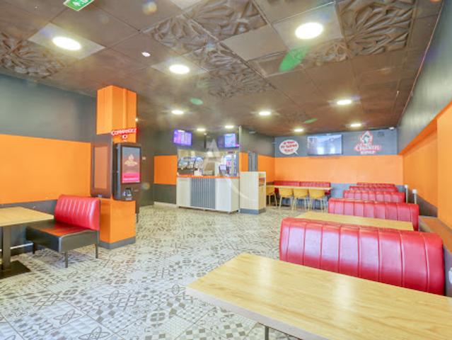 Local Commercial vente à Palaiseau, Longjumeau