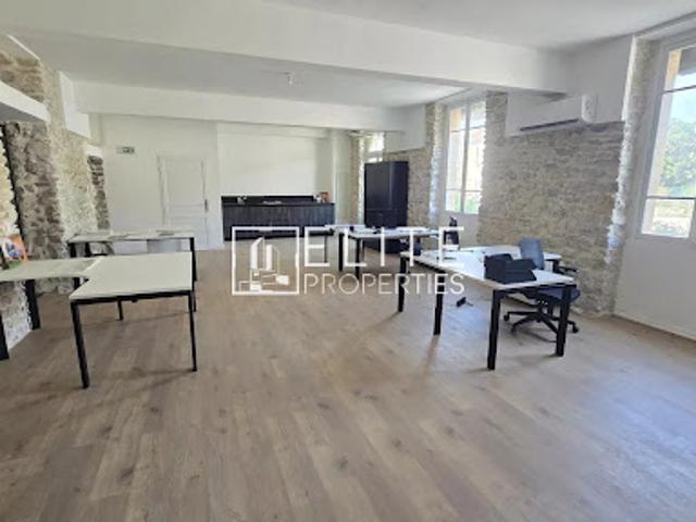 Local Commercial vente à Grasse, Mougins