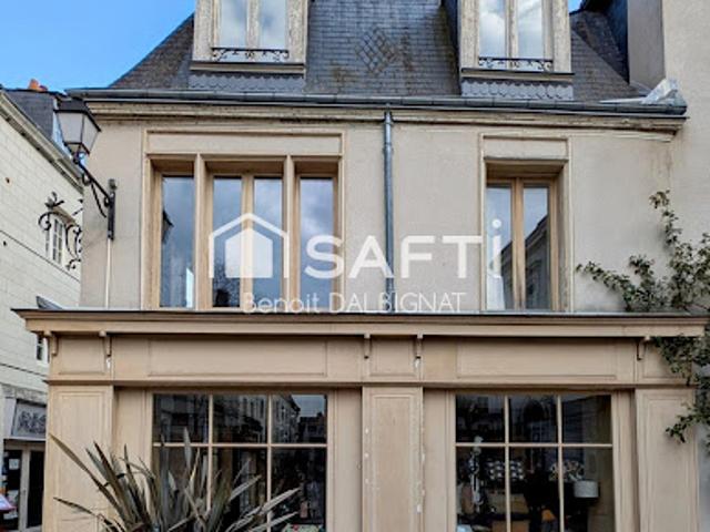Local Commercial vente à Chinon