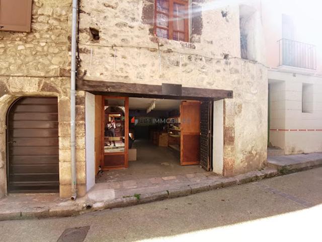 Local Commercial vente à Prades, Corneilla-de-conflent