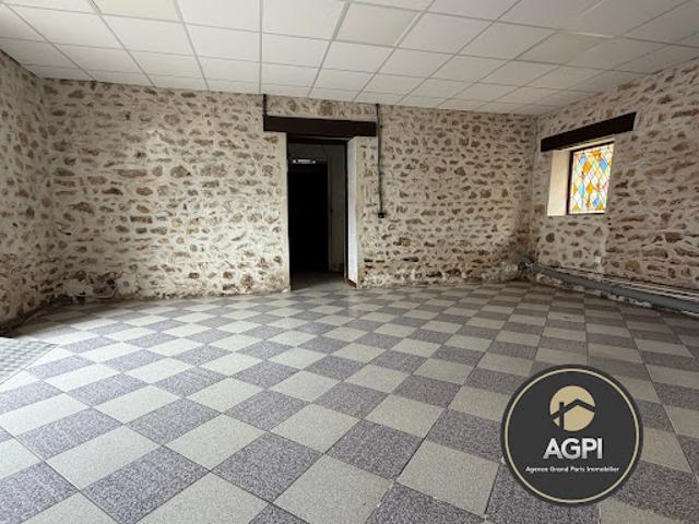 Local Commercial vente à Palaiseau, Saclay