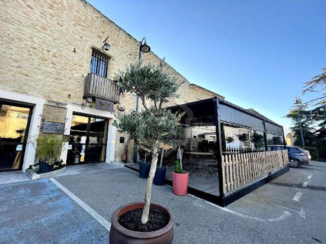 Local Commercial vente à Nîmes, Aigues-vives