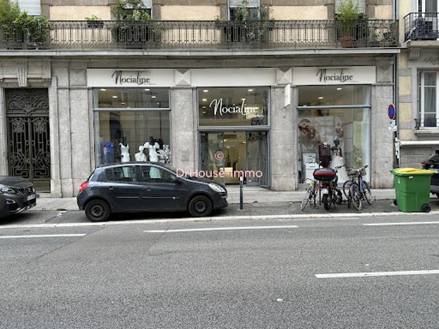 Local Commercial vente à Hyper Centre, Grenoble