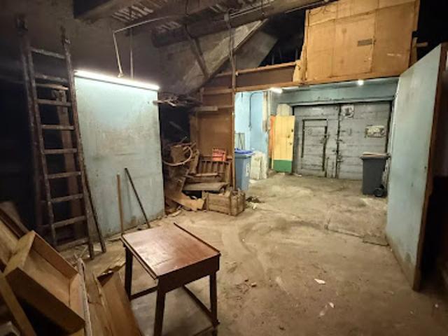 Local Commercial vente à Montpellier, Mèze