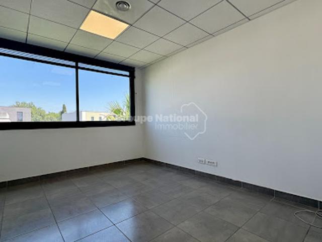 Local Commercial vente à Nîmes
