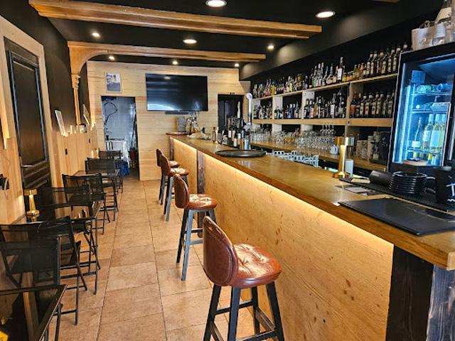Local Commercial vente à Arrondissement de Draguignan, Vidauban