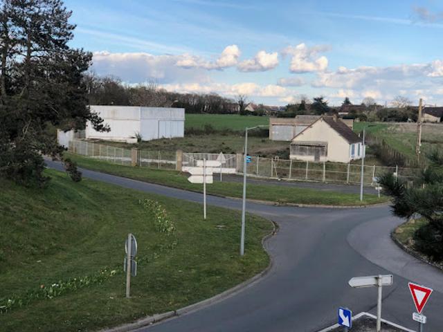 Local Commercial vente à Dreux, Vernouillet