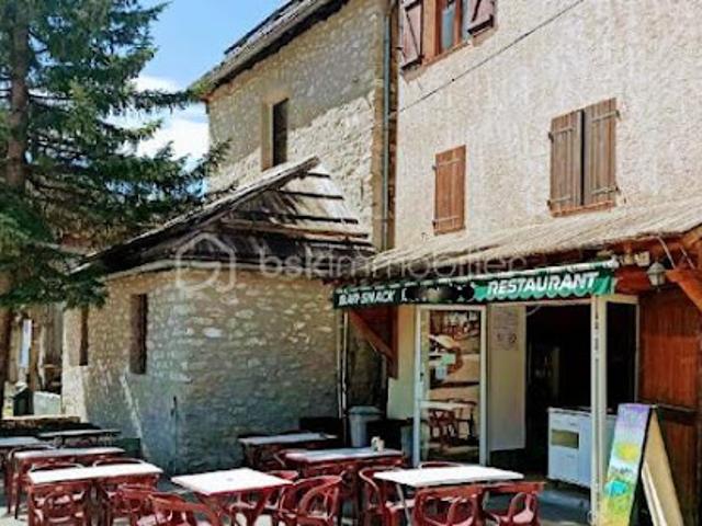Local Commercial vente à Allos, Alpes-de-Haute-Provence
