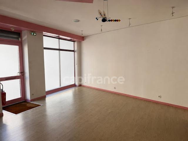 Local Commercial vente à Auxerre