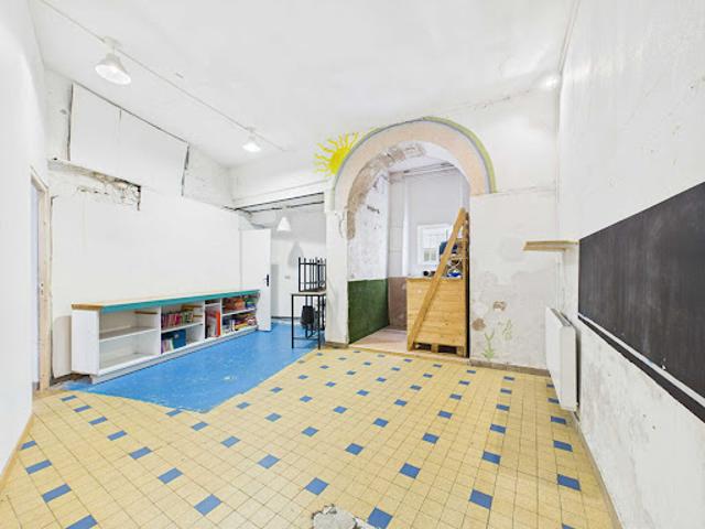 Local Commercial vente à Tournon-sur-Rhône, Tournon-sur-rhône